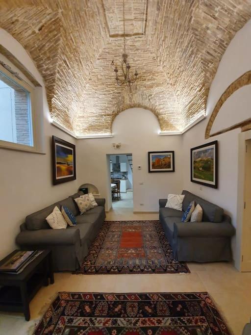 Casa Santa Maria - Beautifully Restored House In Centro Storico Irsina Basilicata Puglia المظهر الخارجي الصورة